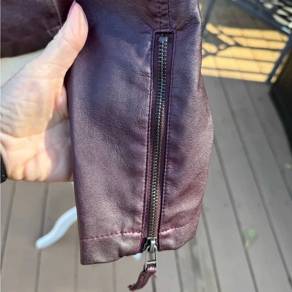 Max Studio Women’s Biker/Moto Style Jacket Dark Plum/Burgundy Size XSmall NWTS - Picture 3 of 8